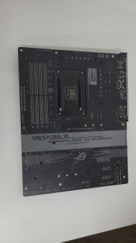 Asus ROG STRIX B550-F Gaming AMD B550 Soket AM4 DDR4 4600MHz(OC)Mhz ATX Gaming (Oyuncu) Anakart (OUTLET)