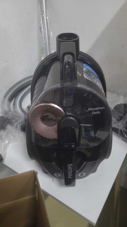 PHİLİPS MARATHON ULTİMATE XB7150/07 900 W (OUTLET)