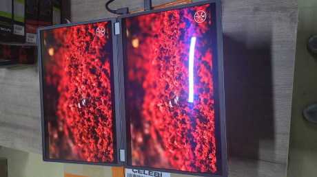 ASUS ZENSCREEN DUO OLED MQ149CD 14