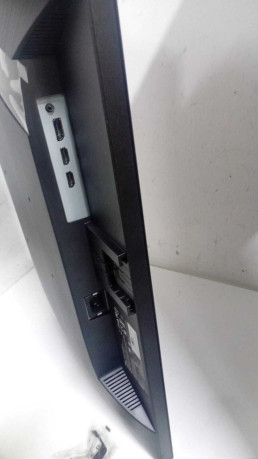 MSI MAG 275QF 27