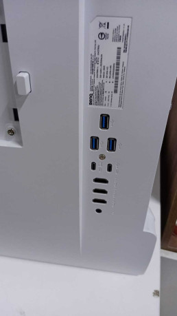 BENQ EW2790U 27