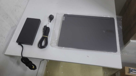LENOVO 16p 21N50018TR i7-14650HX 32G 1TB 8(OUTLET)