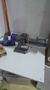 DYSON V10 ABSOLUTE CYCLONE SARJLI DIKEY SU(OUTLET)