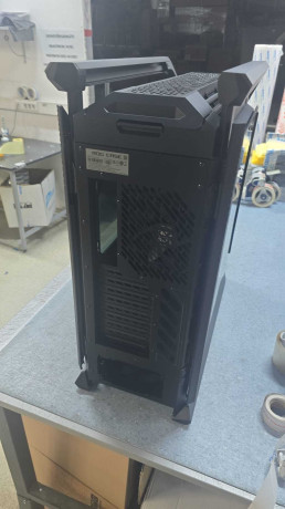 ASUS ROG HYPERION GR701 KASA(OUTLET)