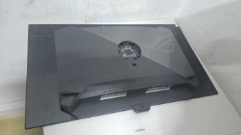 ASUS ROG STRIX XG32UCWG 31.5