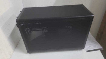 Lian Li Dan Case A3 Siyah M-ATX Mini-Tower(OUTLET)