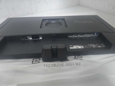 ASUS PROART PA27UCGE 27