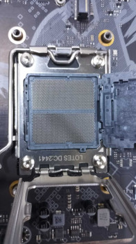 COLORFUL BATTLE-AX A620M-D PRO V14 DDR5 76(OUTLET)