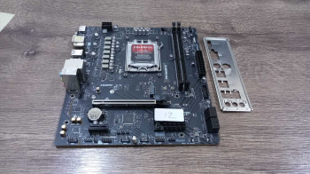 MSI PRO B650M-B AMD B650 AM5 SOKET DDR5 (OUTLET)