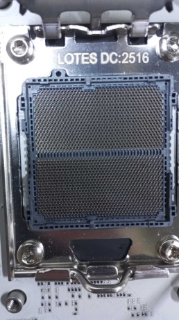 GIGABYTE B850 EAGLE WIFI7 ICE AMD ANAKART(OUTLET)