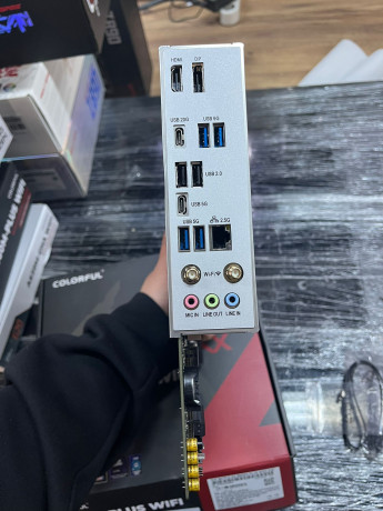 COLORFUL BATTLE-AX B860M-PLUS WIFI V20 DDR(OUTLET)