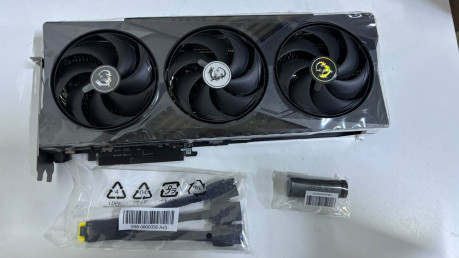 MSI GEFORCE RTX 5070 TI 16G GAMING TRIO OC(OUTLET)