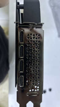 PNY RTX 5080 16GB GDDR7 256BIT(VCG508016DF(OUTLET)