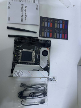 MSI MPG B650I EDGE WIFI AMD B650 Soket AM5(OUTLET)