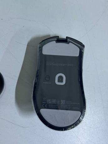 RAZER DEATHADDER V4 PRO RZ01-05330100-R3G1(OUTLET)
